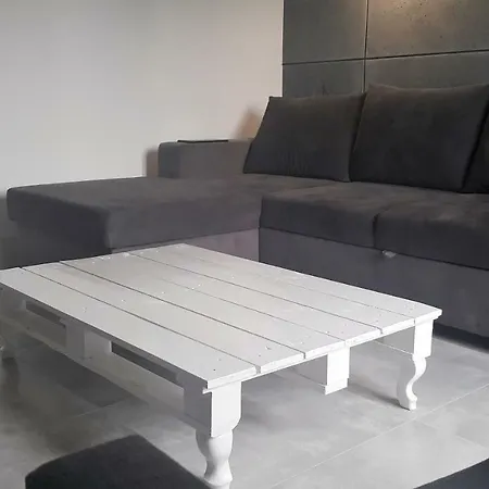 4 شقة